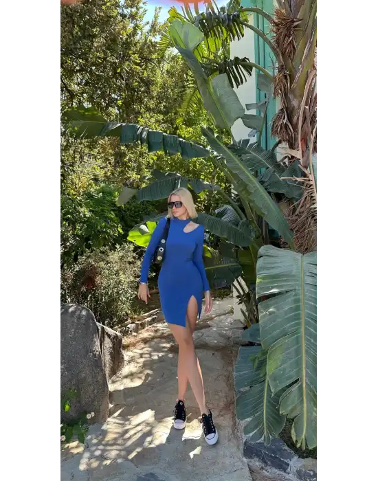 Alia Boyun Dekolte Elbise