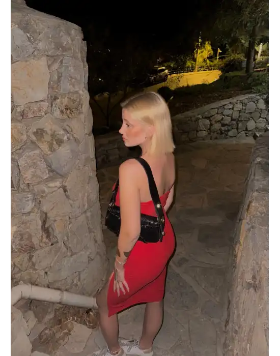 Berta Straplez Yırtmaçlı Elbise