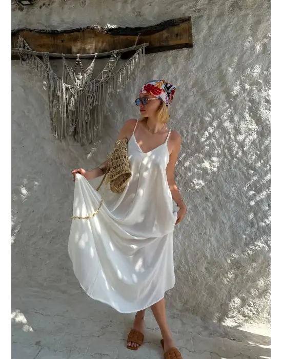 Bohemian Beyaz Ayarlanabilir İp Askılı Salaş Elbise