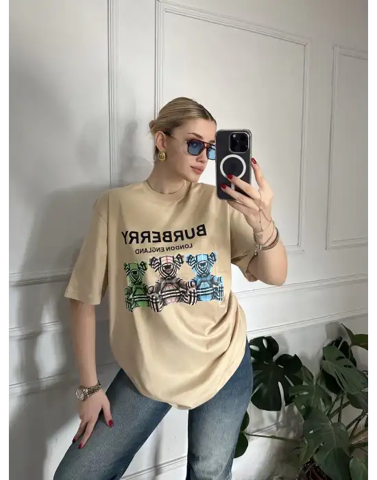 Burbe Bej Ayıcık Baskılı %100 Pamuk Orijinal Marka Etiketli Oversize Tshirt