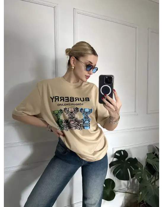 Burbe Bej Ayıcık Baskılı %100 Pamuk Orijinal Marka Etiketli Oversize Tshirt