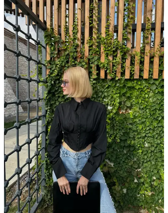 Dora Agraflı Korse Gömlek