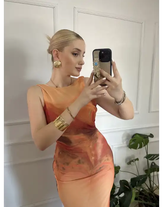 Fabie Sırt Dekolteli Uzun Drapeli Elbise