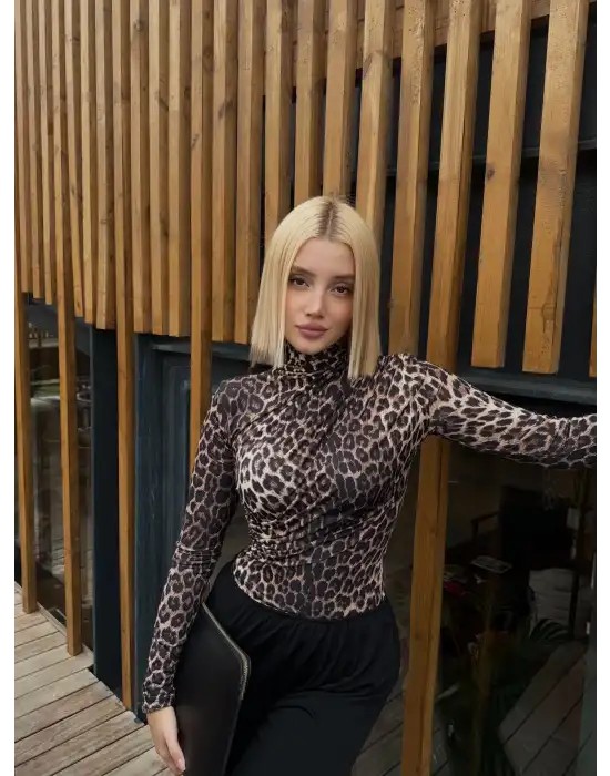 Holly Kahve Leopar Drapeli Bluz