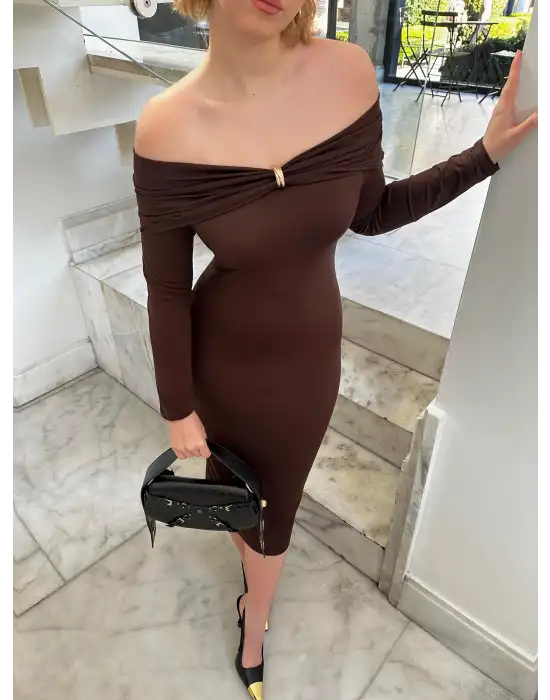 Kahve Tokalı Madonna Elbise