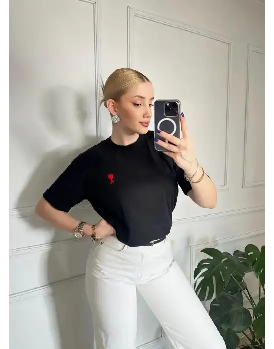 Kalp Nakış Orijinal Marka Oversize Pamuk Siyah Tshirt
