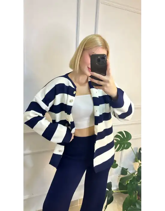 Perida Lacivert Gold Düğmeli Çizgili Hırka/Pantolon İkili Takım