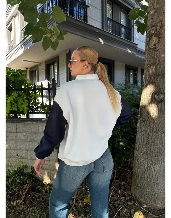 Polin Polo Yaka Nakışlı Şardonlu Sweatshirt