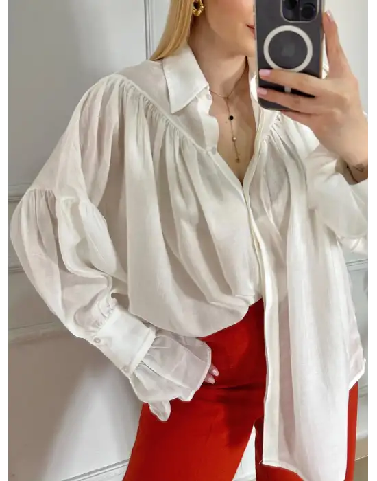 Soleil Beyaz Fırfırlı Volanlı Gömlek