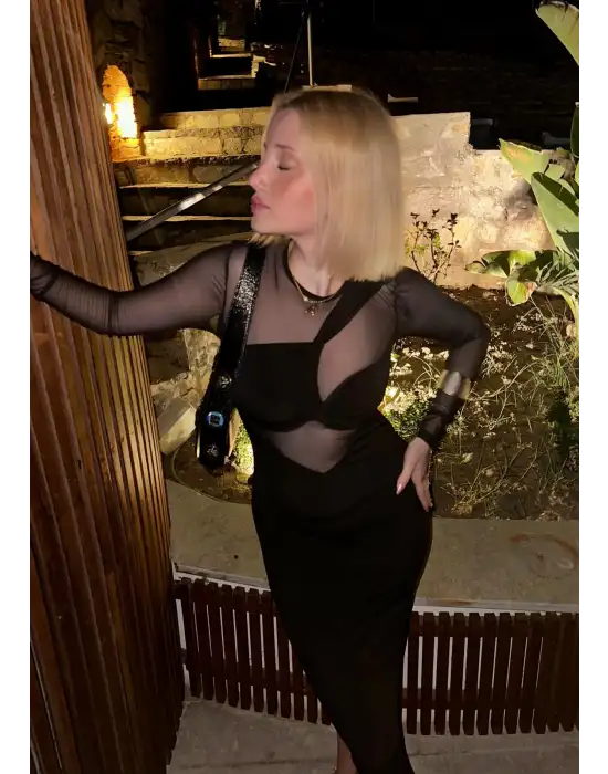 Swan Tül Göğüs Dekolte Elbise