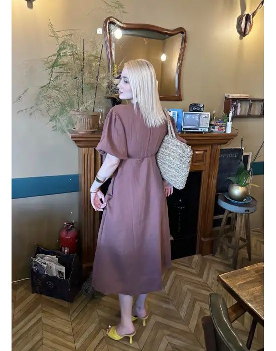 Vayla Kahve Müslin Kumaş Bağlama Detaylı Elbise