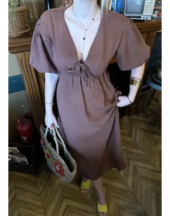 Vayla Kahve Müslin Kumaş Bağlama Detaylı Elbise