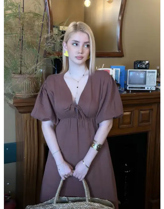 Vayla Kahve Müslin Kumaş Bağlama Detaylı Elbise