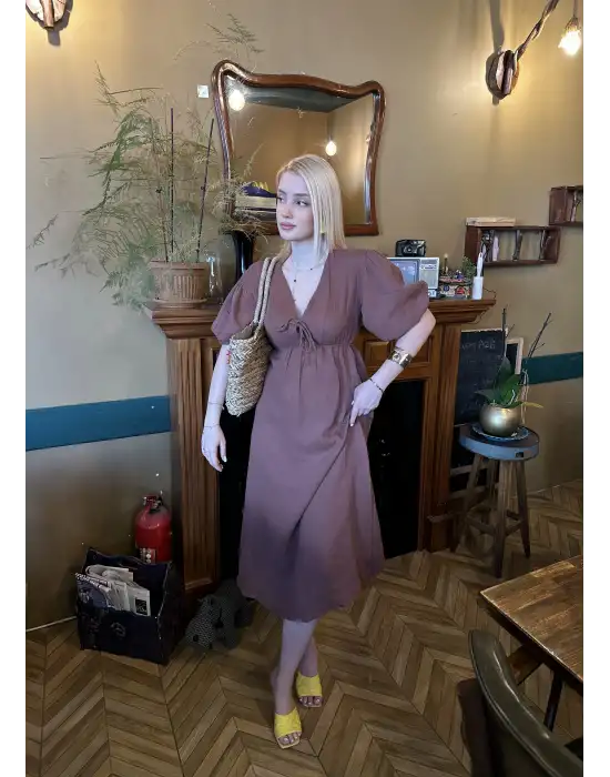 Vayla Kahve Müslin Kumaş Bağlama Detaylı Elbise