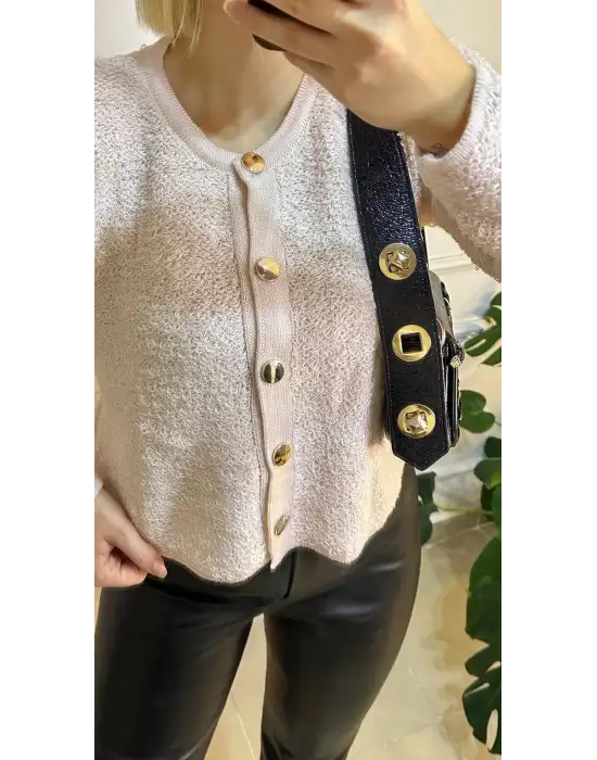 Yumie Pembe Gold Düğmeli Kürk Görünümlü Yumuş Triko Hırka