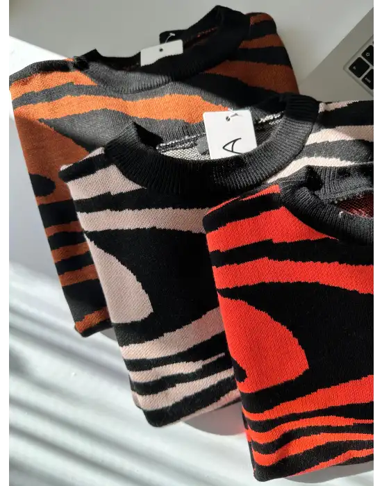 Zenya Kahverengi Zebra Desen Triko Kazak