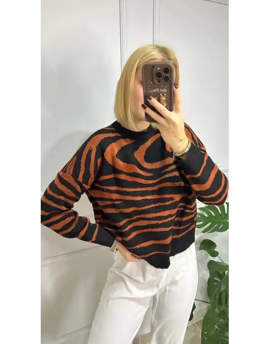 Zenya Kahverengi Zebra Desen Triko Kazak