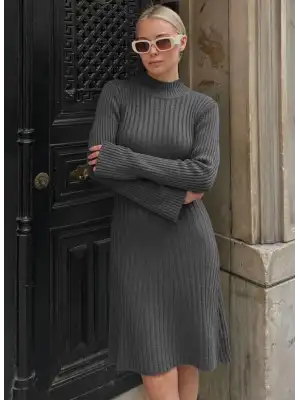 Füme Balıkçı Yaka Yün Midi Kloş Elbise