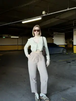 Yüksek Bel Gabardin Cepli SütlüKahve Pantolon