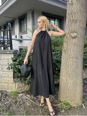 Siyah Keten Bağlamalı Efil Elbise