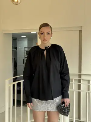 Bağlamalı Yaka Poplin Oversize Siyah Gömlek