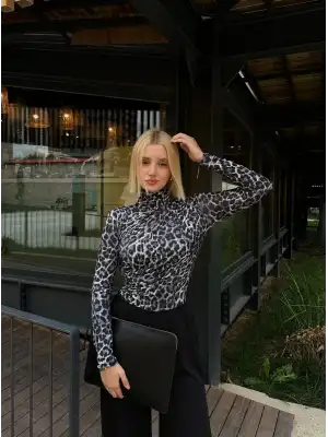 Holly Siyah Leopar Drapeli Bluz