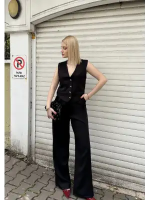 Laris Siyah Gold Kelebek Düğme Yelek Pantolon Takım