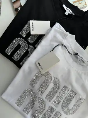 Orijinal Marka Taşlı Tshirt