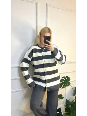 Perida Gri Gold Düğmeli Çizgili Hırka/Pantolon İkili Takım