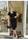 Düğmeli Midi Boy Kemerli Siyah Elbise
