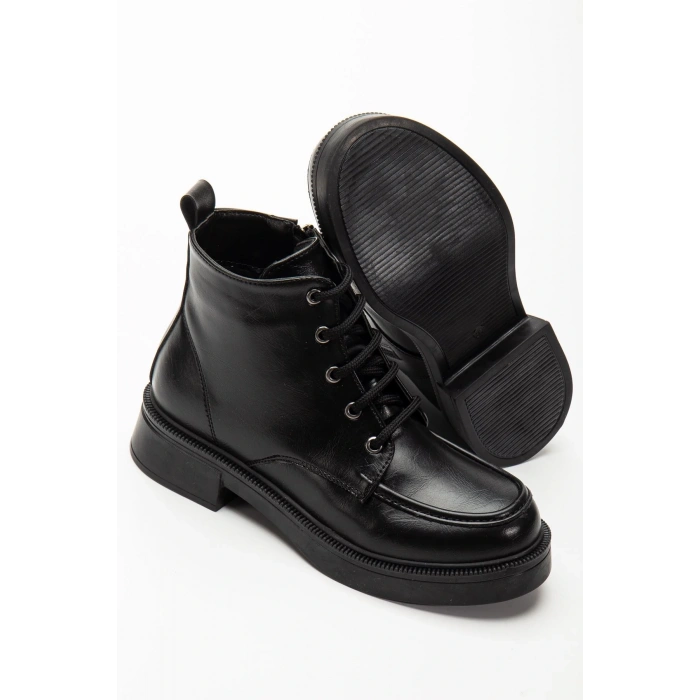 02-2001 Siyah Kırışık Rugan Bağcıklı Fermuarlı Günlük Kadın Bot