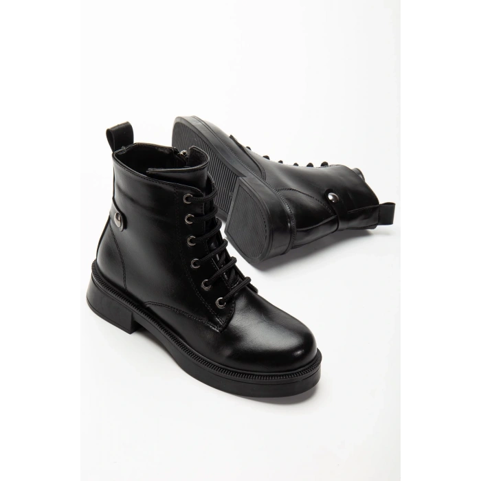 02-2003 Siyah Kırışık Rugan Bağcıklı Fermuarlı Günlük Kadın Bot