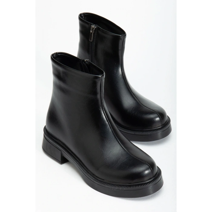 02-3033 Siyah Kırışık Rugan Fermuarlı Günlük Kadın Bot