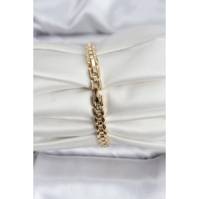 14K Gold Renk Kaplama Zirkon Kare Taşlı CM Kadın Bileklik