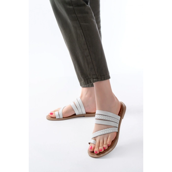 169-160 Beyaz  Örgülü Ortopedik Taban Parmak Arası Hakiki Deri Kadın Terlik