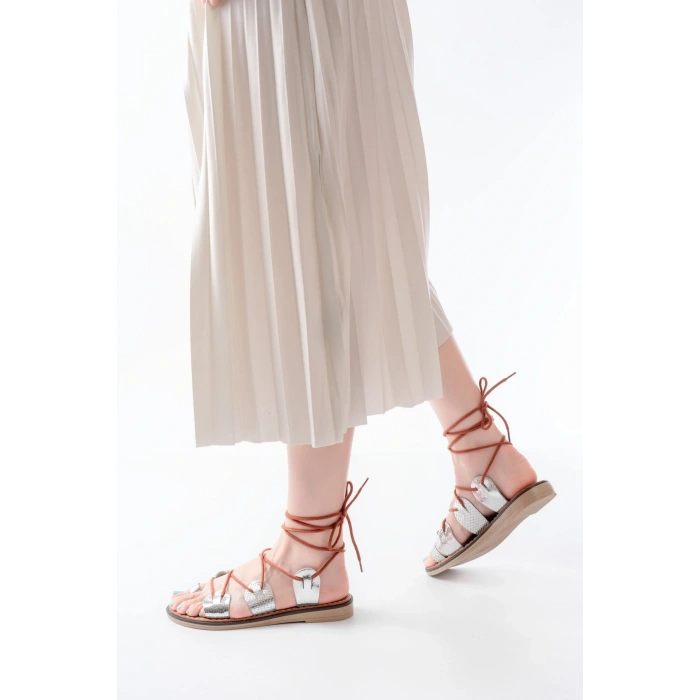 205-01 Gümüş Bilekten Bağlamalı Ortopedik Hakiki Deri Kadın Sandalet