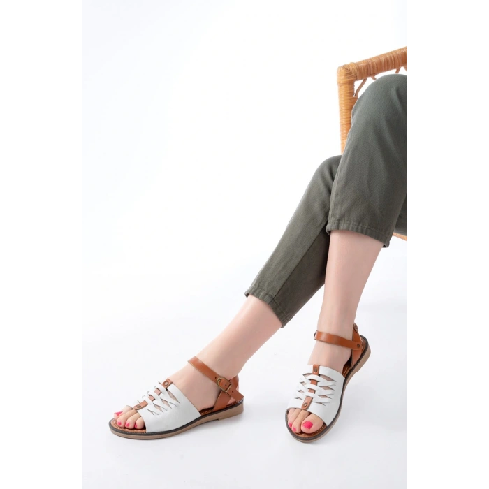 205-029 Beyaz Ortopedik Hakiki Deri Kadın Sandalet