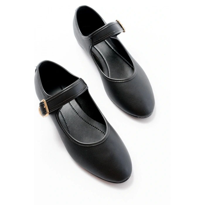 2606 Siyah Baretli Günlük Bayan Ayakkabı