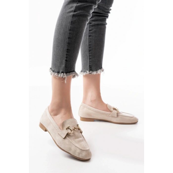 303 Bej Süet Toka Aksesuarlı Günlük Kadın Babet