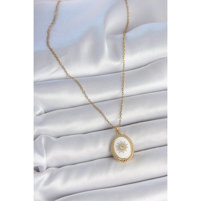 316L Çelik Gold Renk Zincir Beyaz Mineli Güneş İşlemeli Zirkon Taş Detaylı Madalyon Model Kadın Kolye