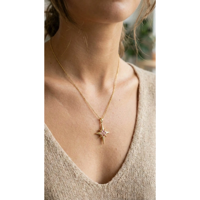 316L Çelik Gold Renk Zirkon Taşlı Kutup Yıldızı Model Kadın Kolye