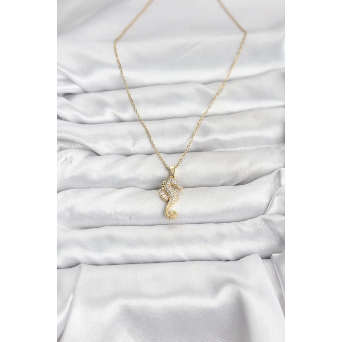 316L Çelik Zincir Gold Renk Deniz Atı Model Zirkon Taşlı Kadın Kolye