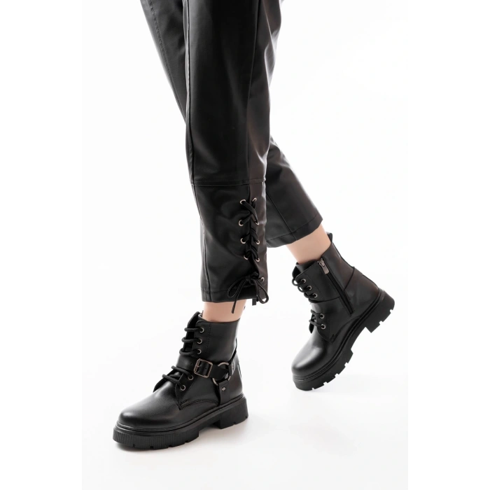 508-3038 Siyah Toka Aksesuarlı Fermuarlı Günlük Kadın Bot