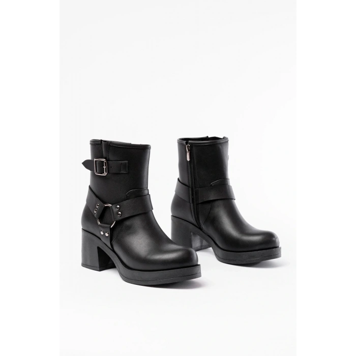 5109-3042 Siyah Toka Aksesuarlı Fermuarlı Kalın Topuklu Günlük Kadın Bot