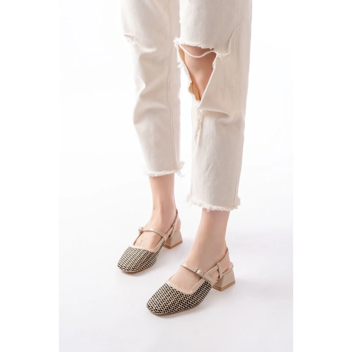 720 Bej Desenli Arkası Açık Günlük Kadın Sandalet