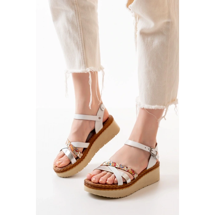 730-015 Beyaz Garni Ortopedik Hakiki Deri Dolgu Kadın Sandalet