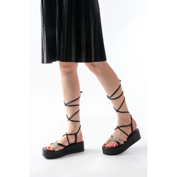 861-1010 Siyah Gümüş Taşlı Bilekten Bağlamalı Kadın Sandalet