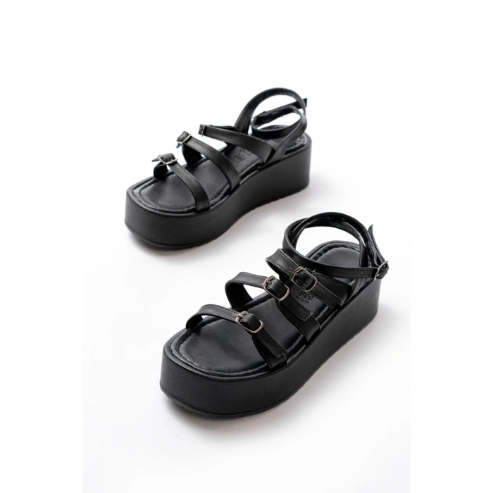 861-1222 Siyah Tokalı Bilekten Bağlamalı Dolgu Kadın Sandalet