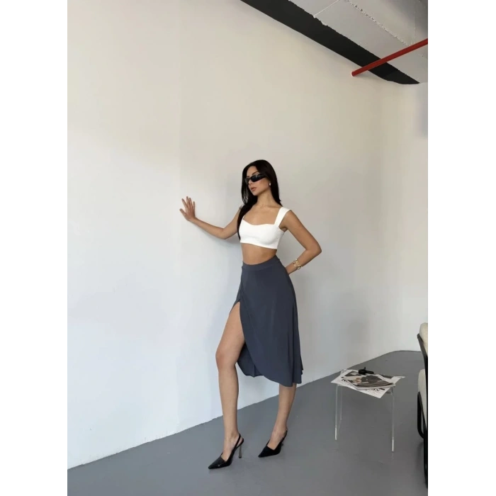 Cepli Şortlu Yırtmaçlı Etek - Siyah