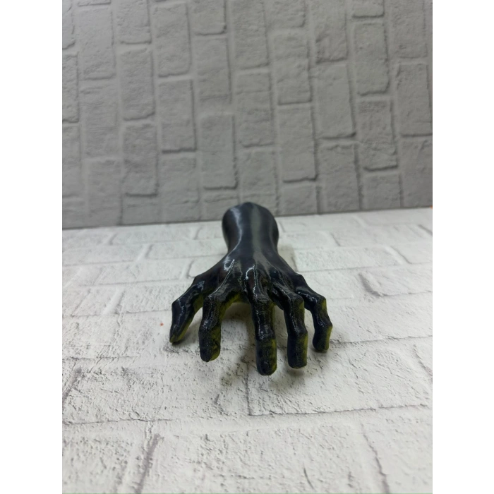 Dekoratif El Heykeli 22×7 cm Fantastik Koleksiyonluk Masaüstü Figür